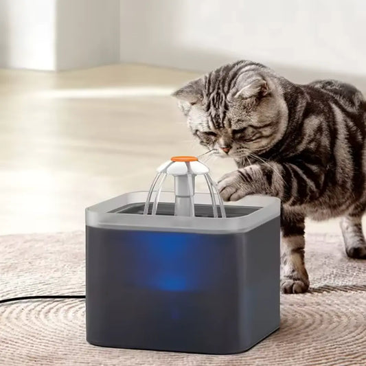 2L Automatic Cat Water Fountain – LED Light, Ultra-Quiet, Circulating Pet Water Dispenser for Cats & Small Dogs LüvLitter