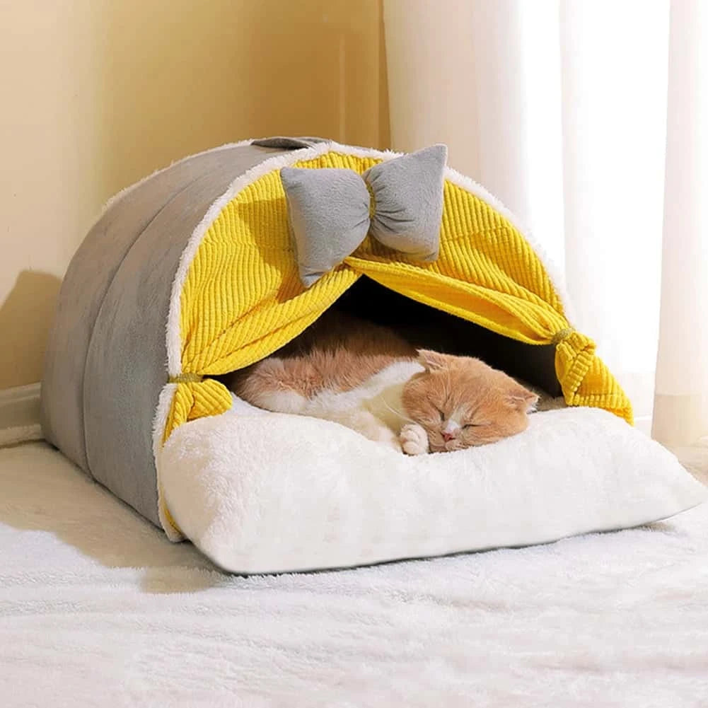 Luxurious All-Season Cat Teepee Bed – Cozy Tent Kennel with Plush Mattress, Decorative & Durable (43×41×38cm) LüvLitter